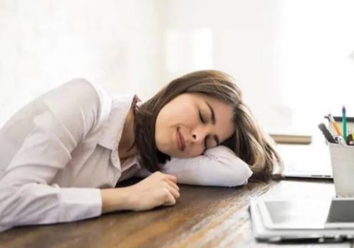 提前發(fā)現(xiàn)孕期胎兒畸形征兆，警惕下腹痛和流血的風(fēng)險(xiǎn)！